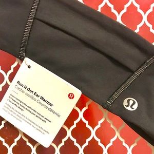 LULULEMON Black Run It Out Ear Warmer